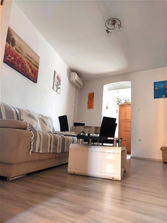 Apartma_Samy Izola Kültér fotó