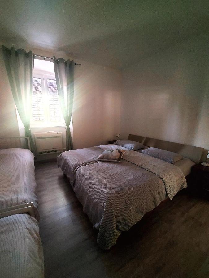Apartma_Samy Izola Kültér fotó