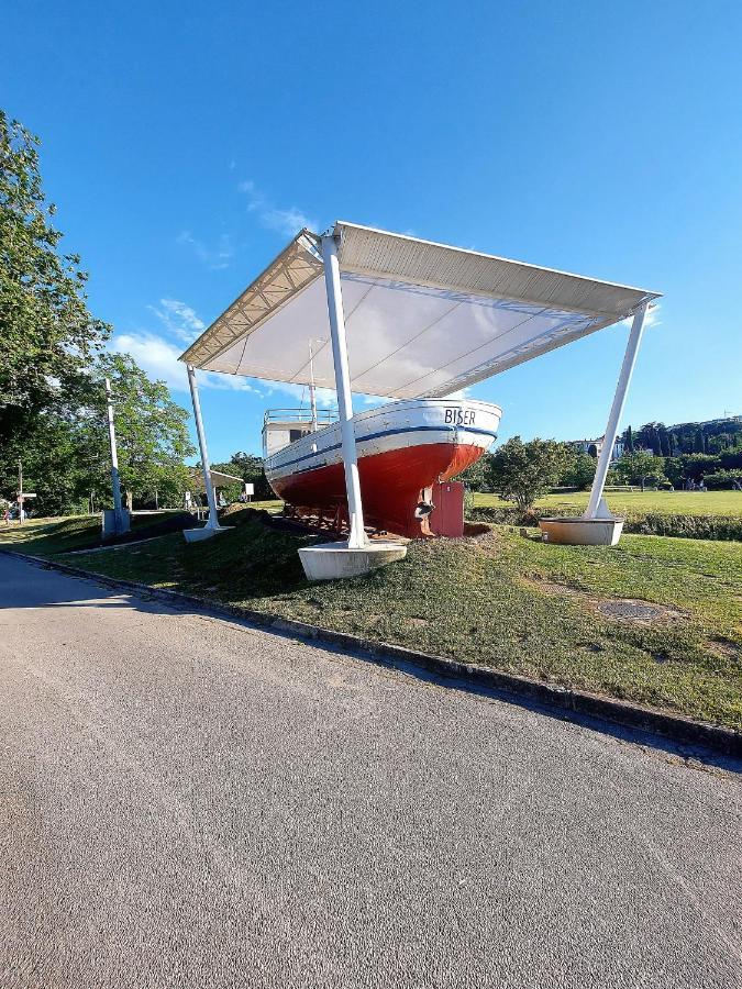 Apartma_Samy Izola Kültér fotó