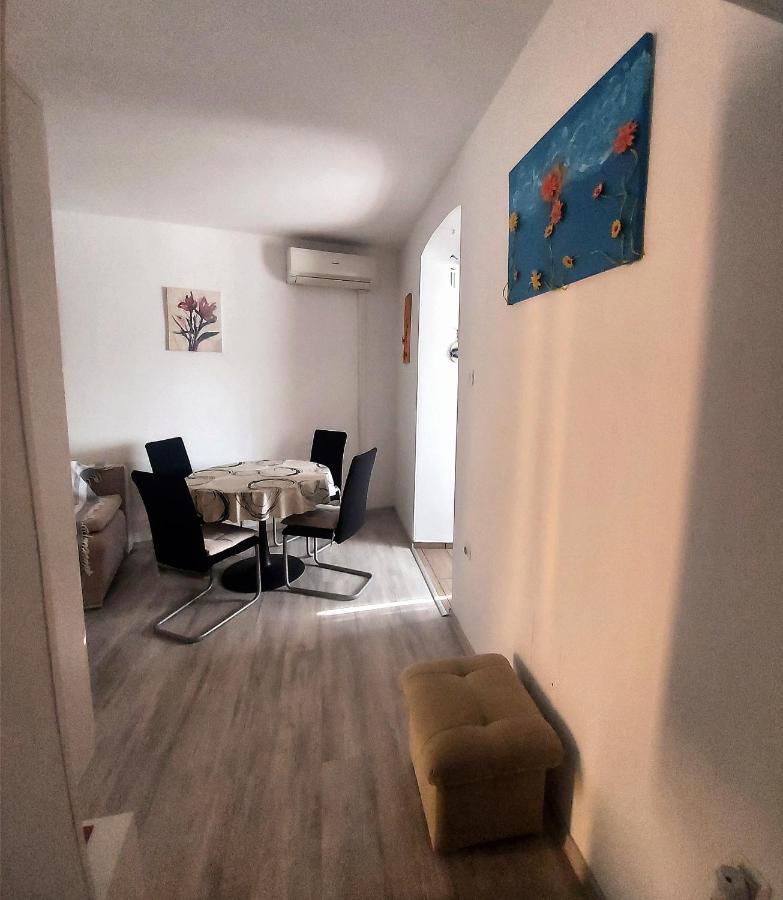 Apartma_Samy Izola Kültér fotó