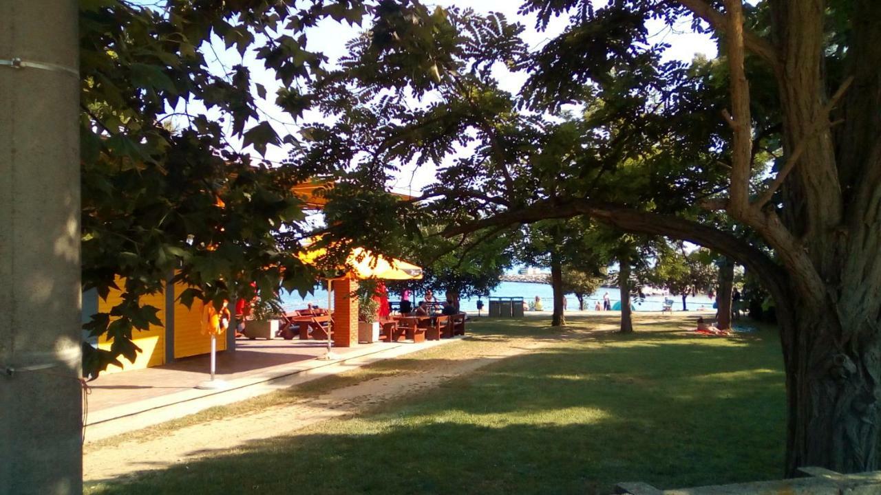 Apartma_Samy Izola Kültér fotó