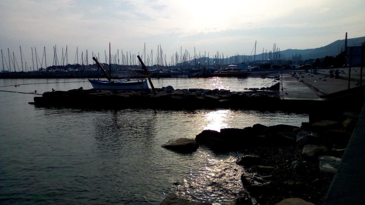 Apartma_Samy Izola Kültér fotó
